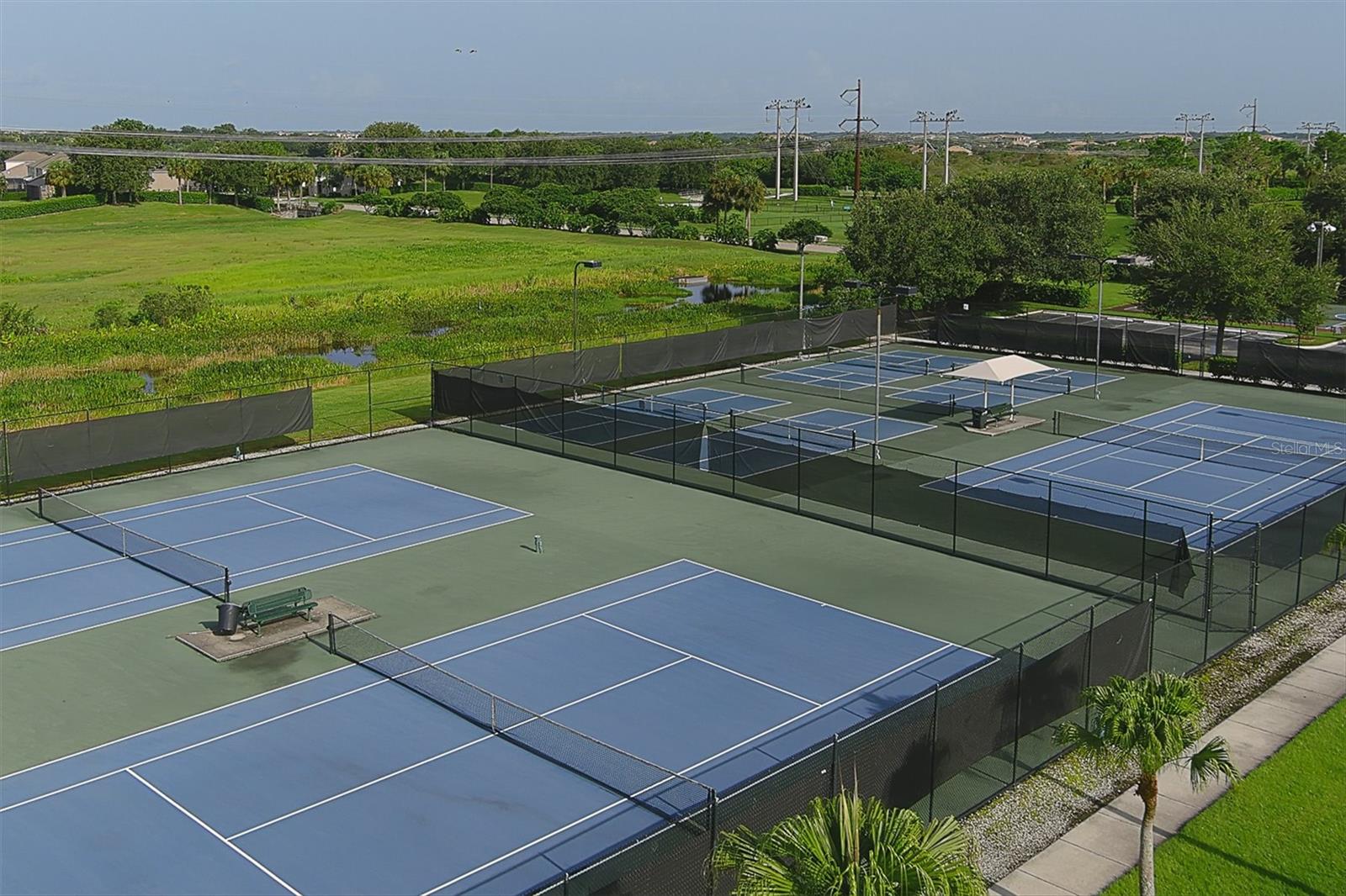 Image 40 of 47 For 303 Heritage Isles Way