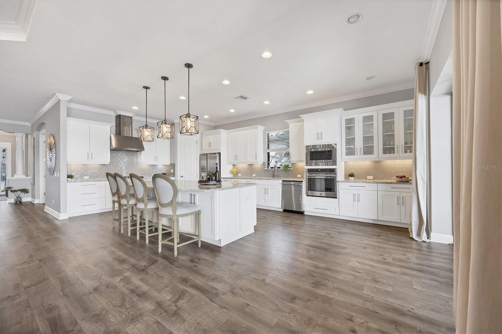 Image 18 of 100 For 13216 Malachite Drive