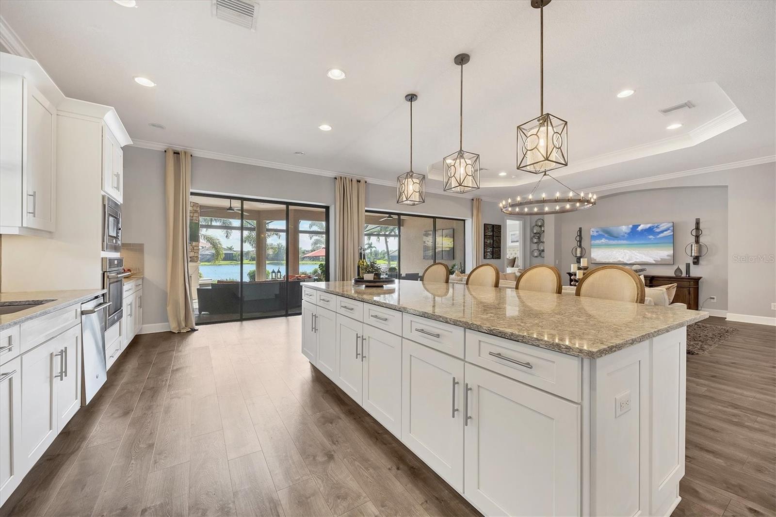 Image 19 of 100 For 13216 Malachite Drive