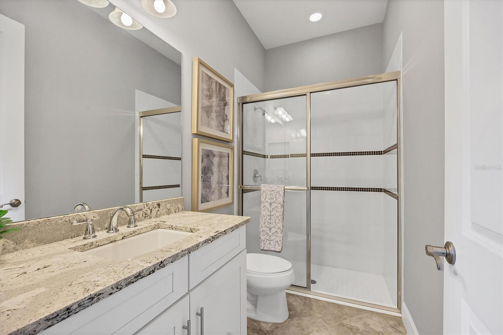 Image 35 of 100 For 13216 Malachite Drive