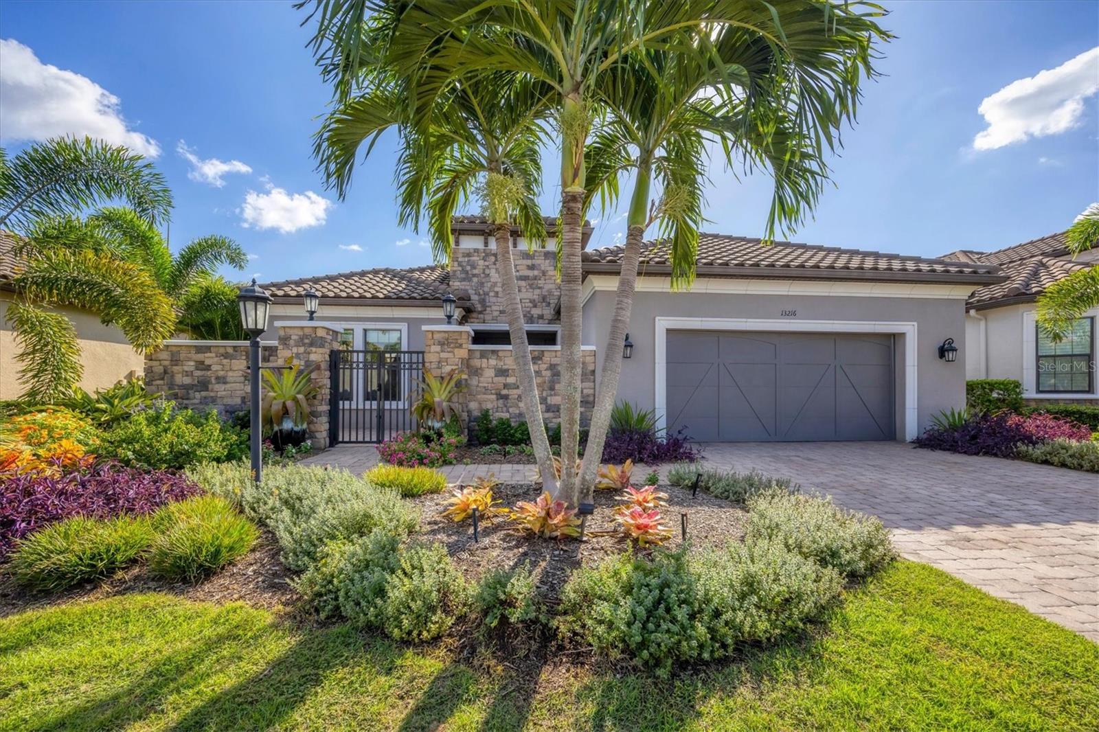 Image 56 of 100 For 13216 Malachite Drive
