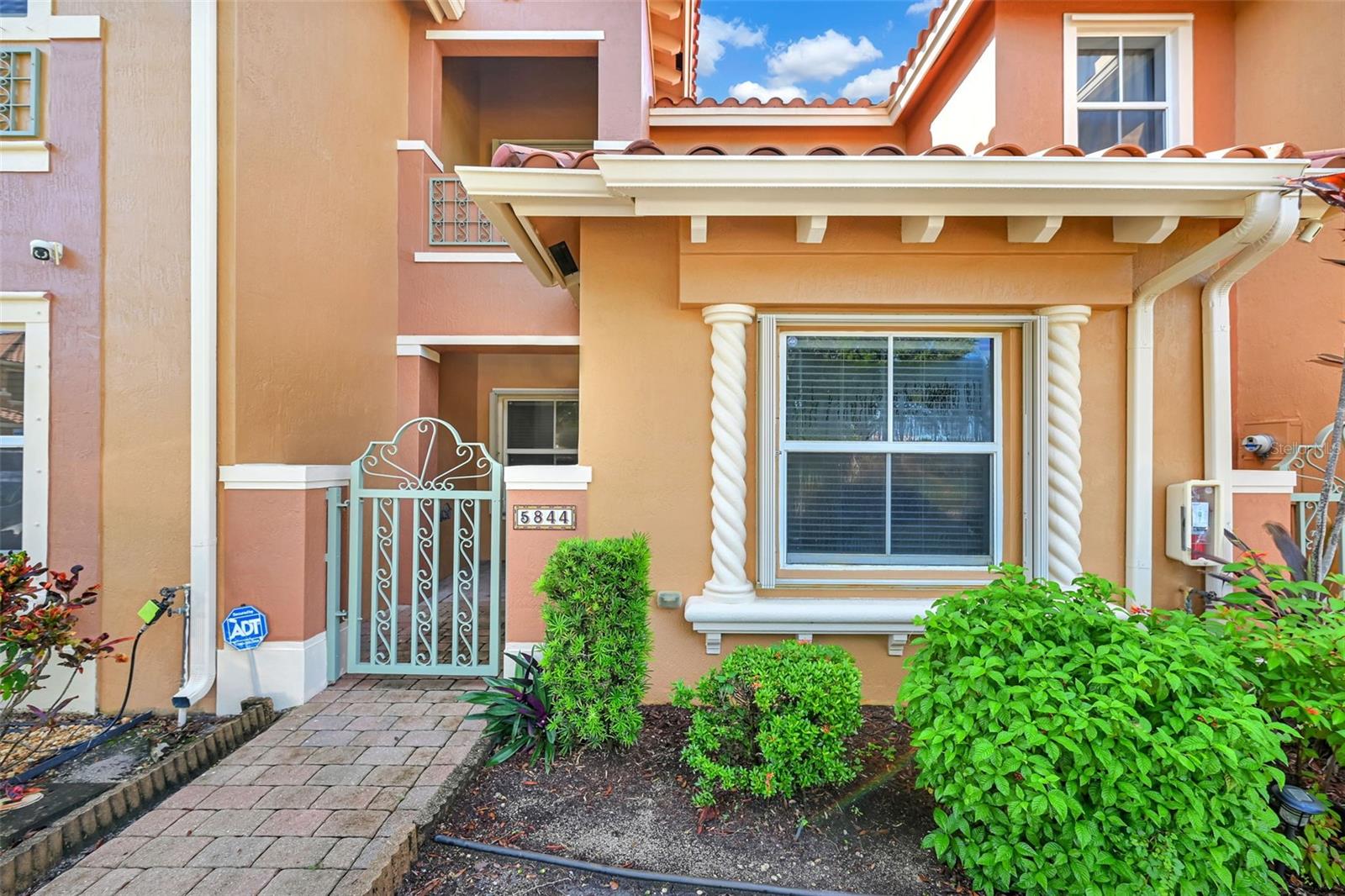 Details for 5844 Siena Lane, HOLLYWOOD, FL 33021