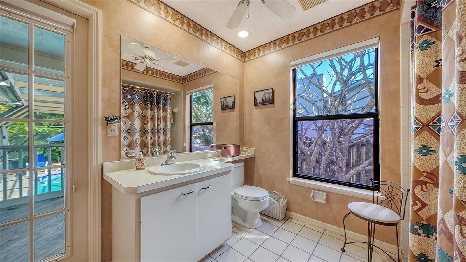 Image 33 of 68 For 4390 Woodview Drive