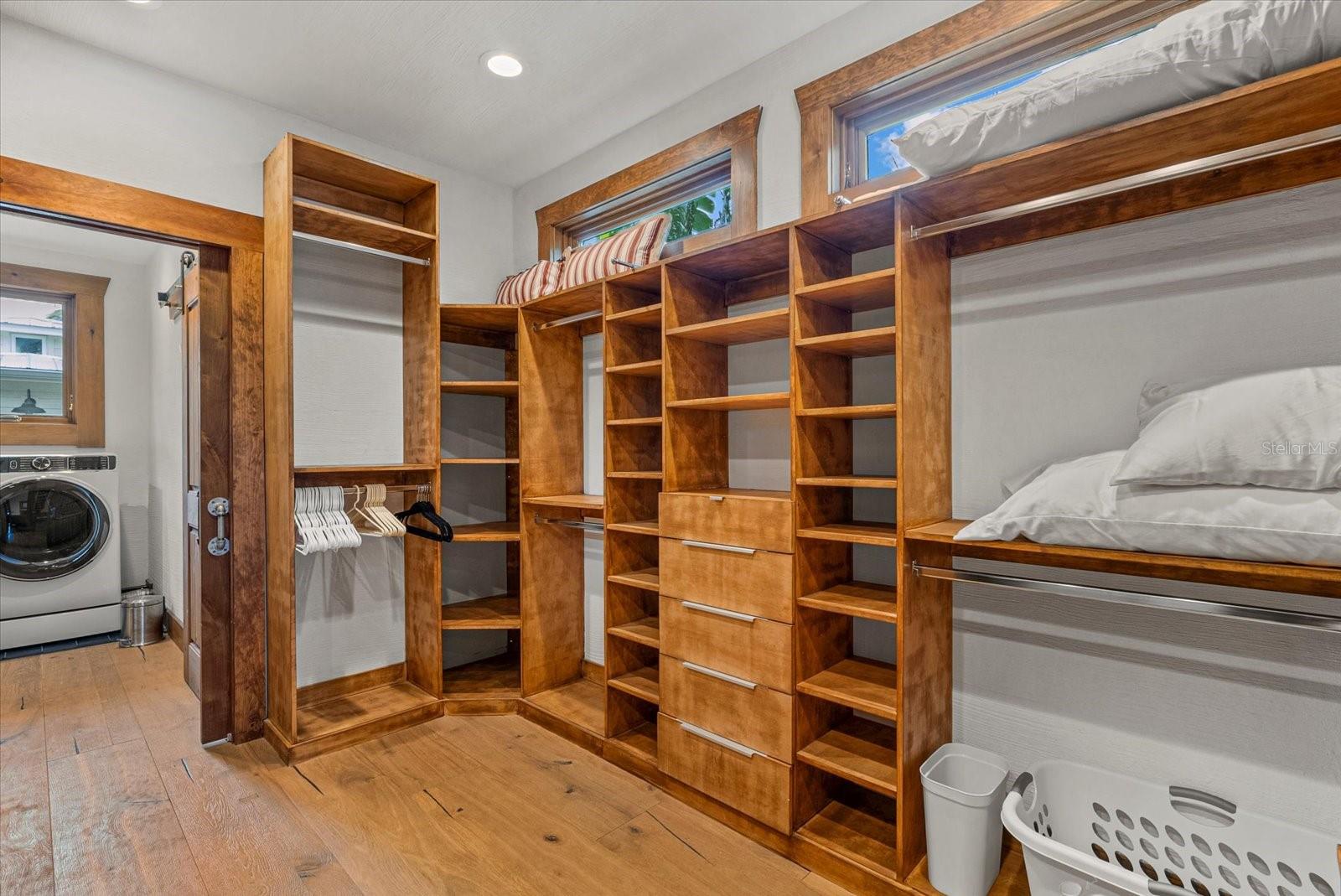 Image 20 of 89 For 10216 46th Avenue W