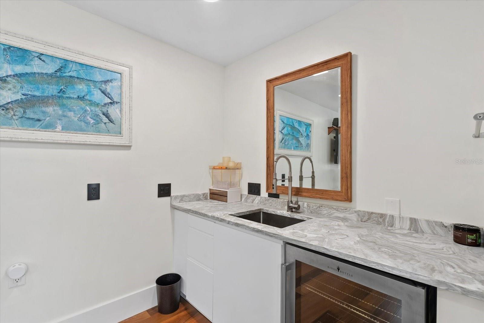 Image 42 of 89 For 10216 46th Avenue W