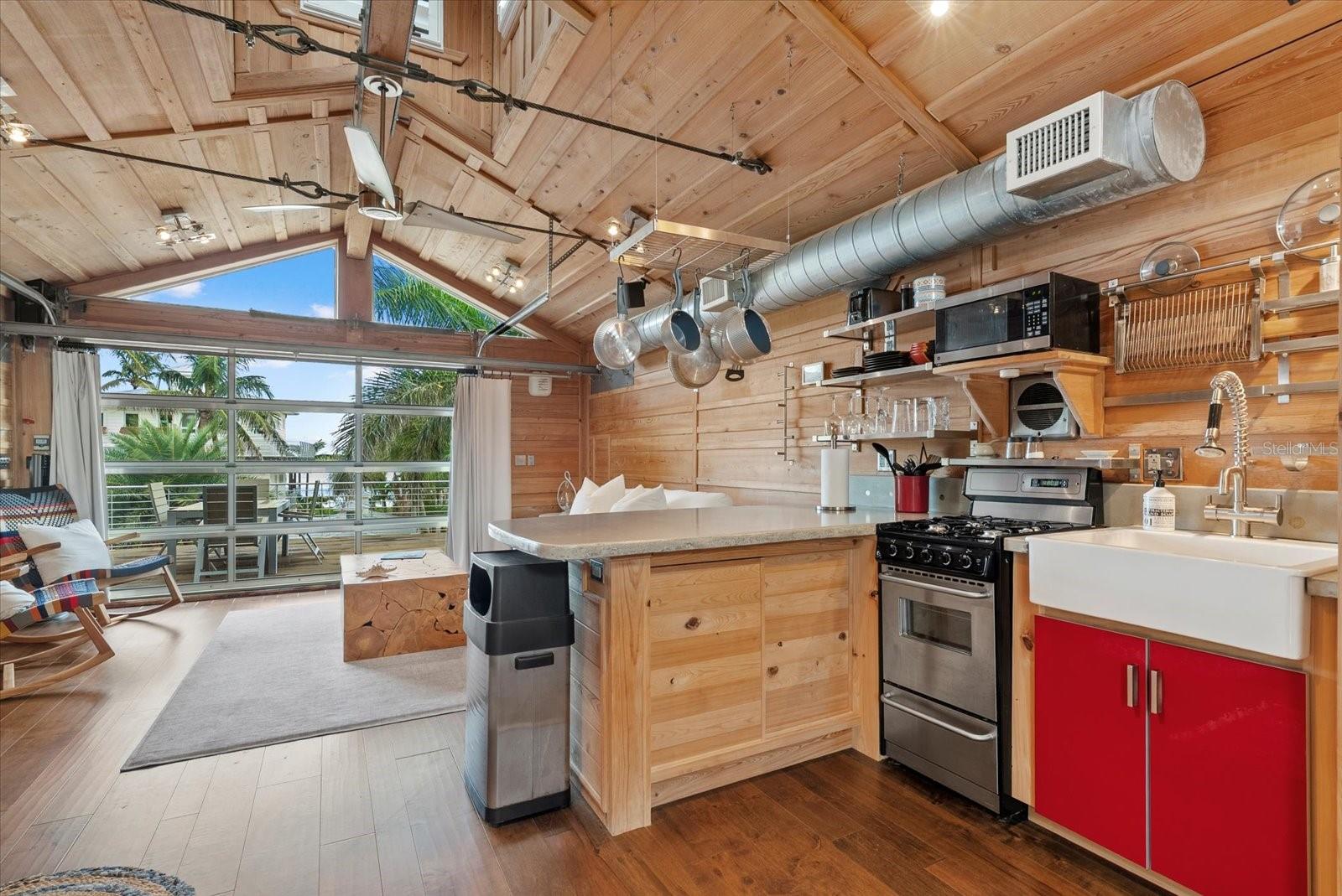Image 72 of 89 For 10216 46th Avenue W