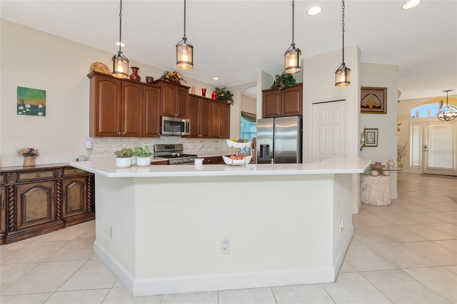 Image 17 of 40 For 6841 74th Street Circle E
