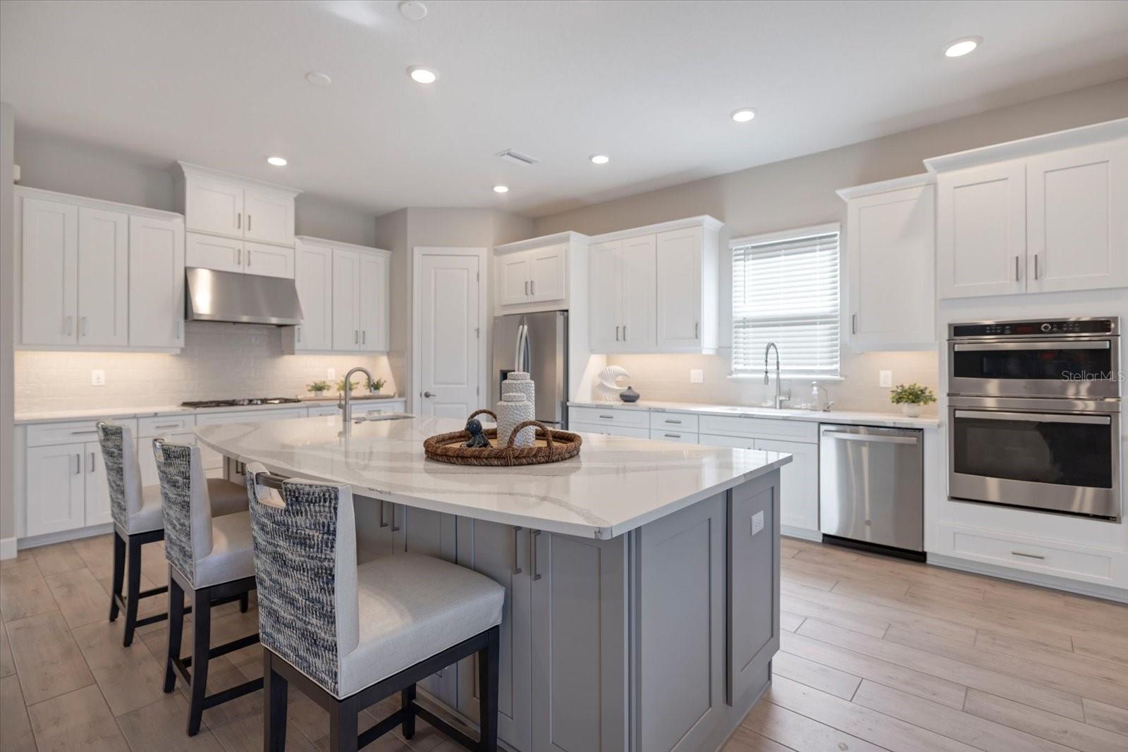 Image 15 of 49 For 3836 Santa Caterina Boulevard