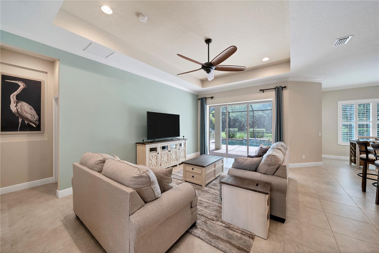 Image 4 of 17 For 12154 Thornhill Court