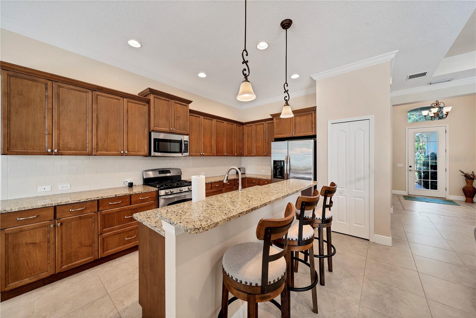 Image 7 of 17 For 12154 Thornhill Court