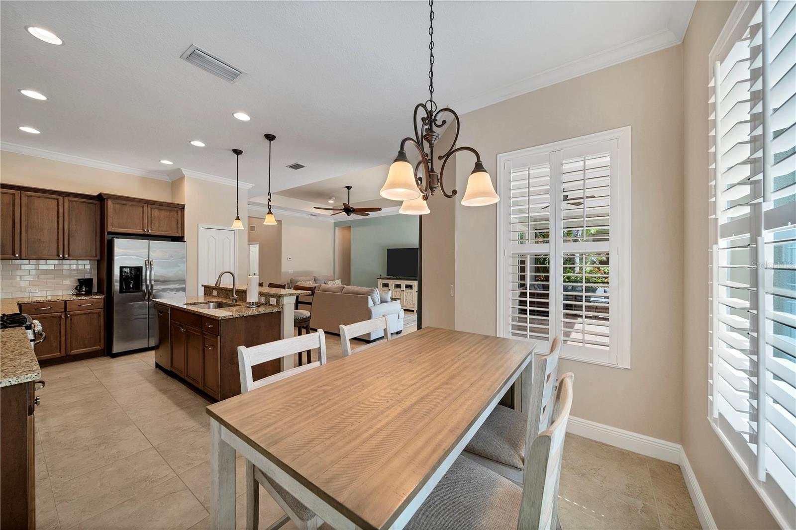 Image 9 of 17 For 12154 Thornhill Court