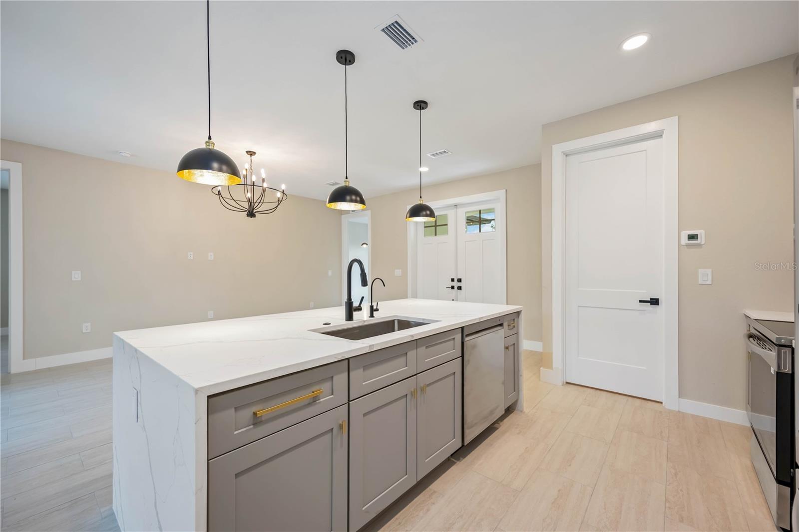 Image 13 of 64 For 89 Albritton St