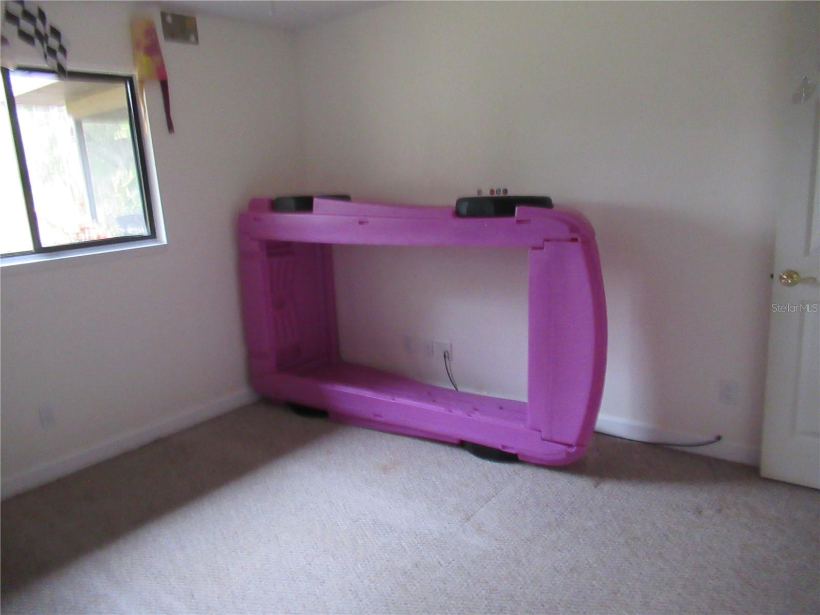 Image 17 of 22 For 10861 Forest Run Drive