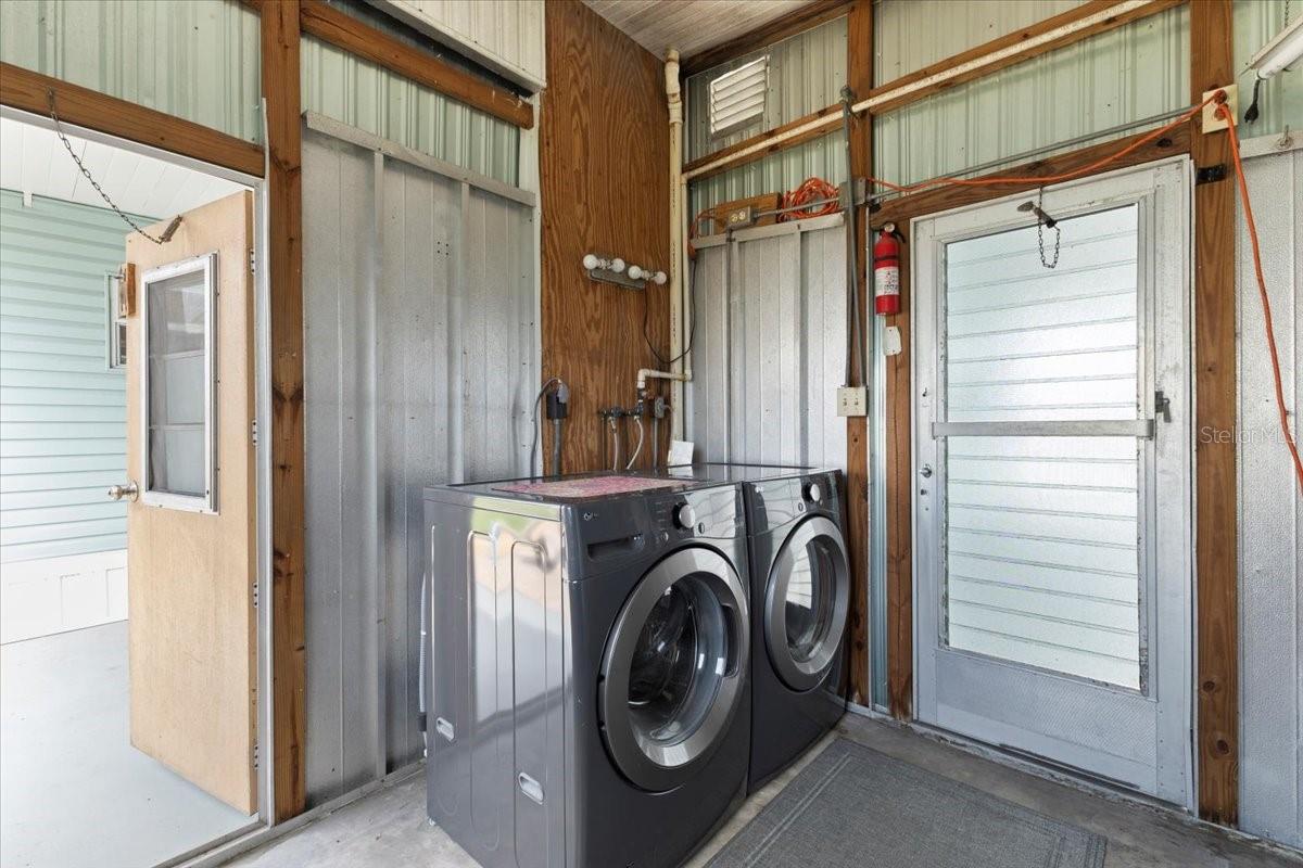 Image 17 of 45 For 2107 Ohio Avenue