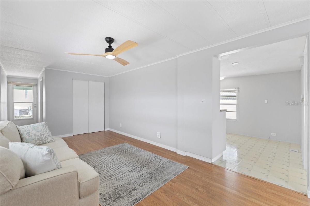 Image 8 of 45 For 2107 Ohio Avenue