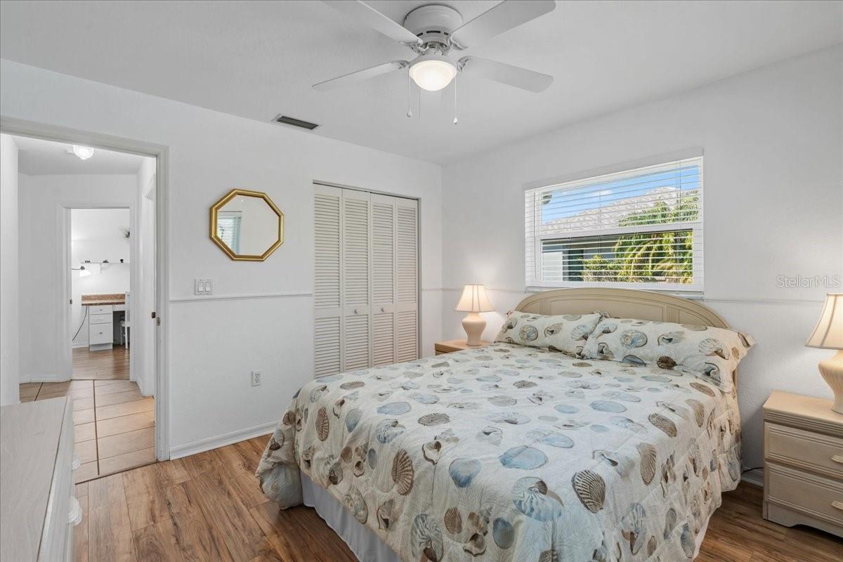 Image 28 of 42 For 18266 Grace Avenue