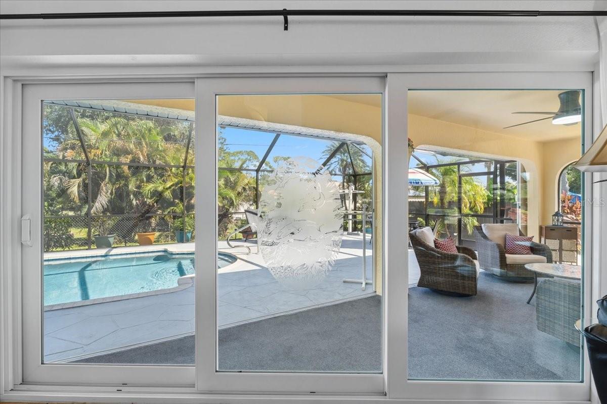 Image 29 of 42 For 18266 Grace Avenue