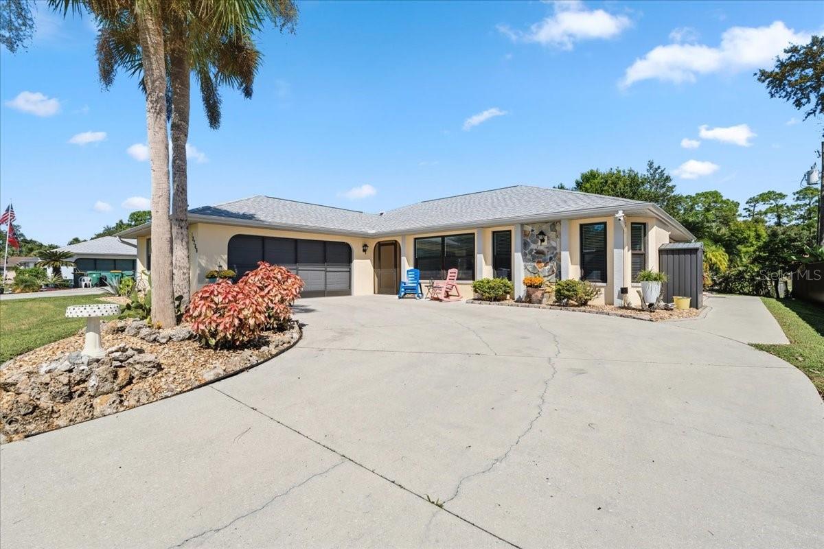 Image 3 of 42 For 18266 Grace Avenue