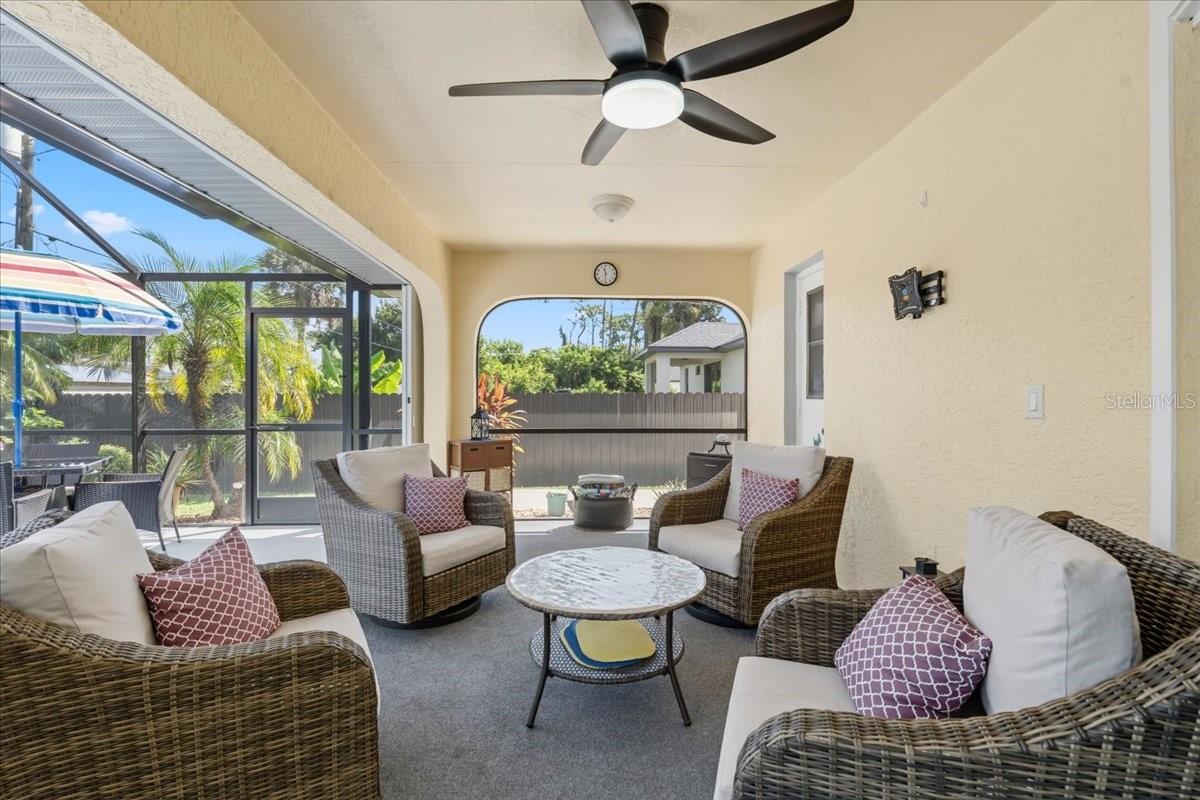 Image 31 of 42 For 18266 Grace Avenue