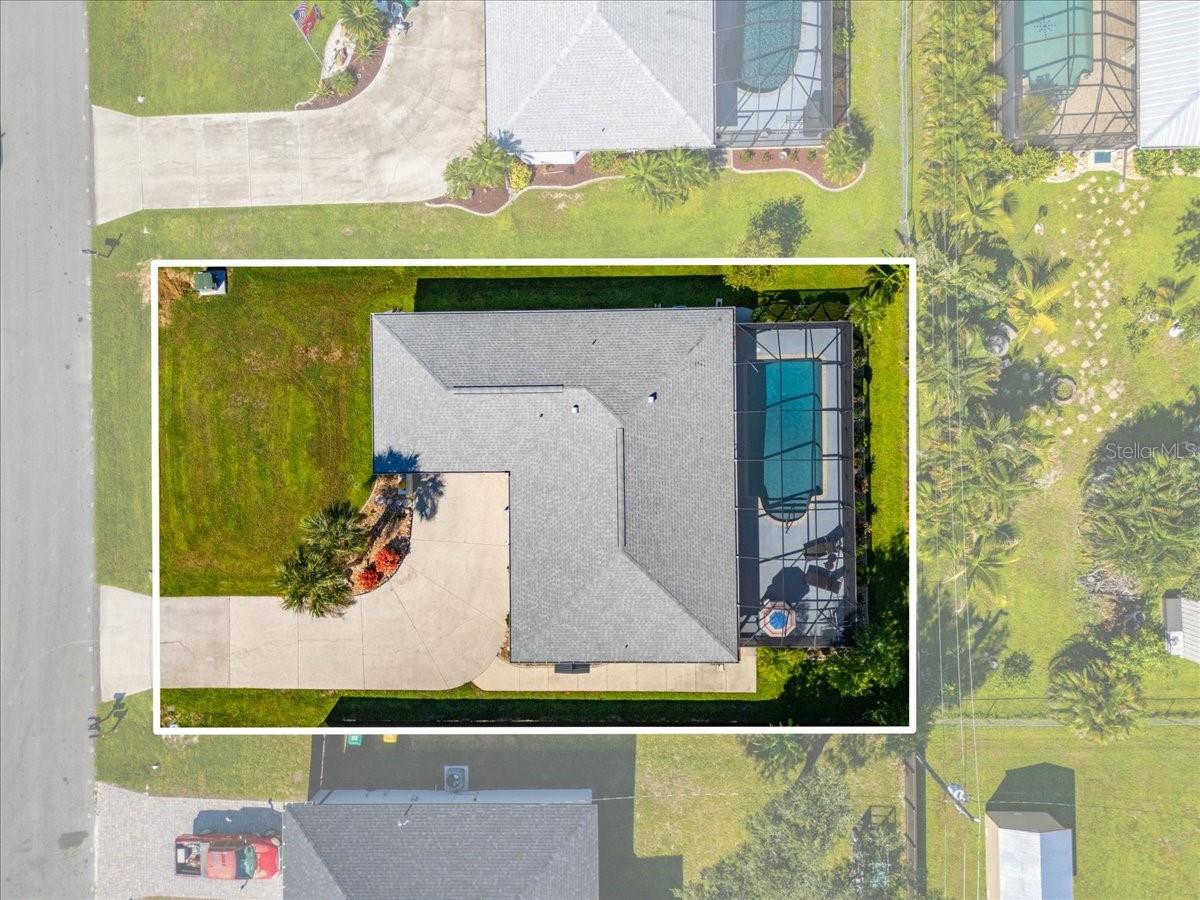 Image 38 of 42 For 18266 Grace Avenue