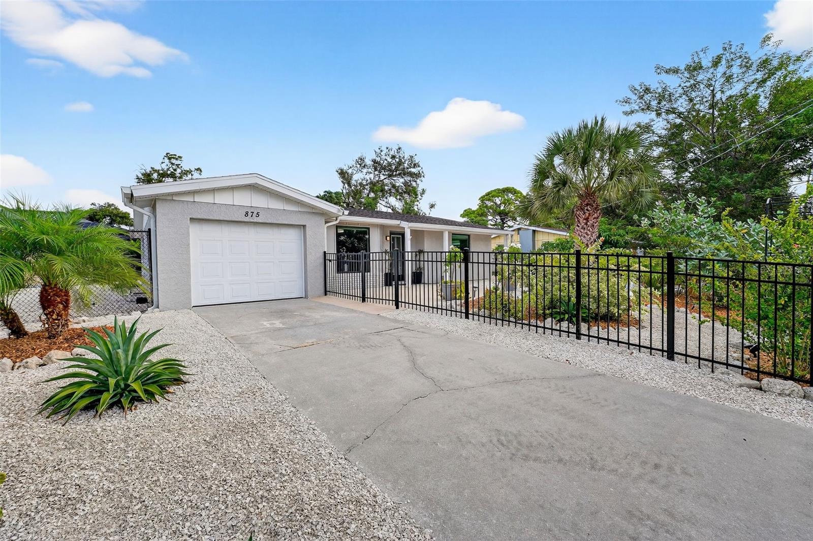 Image 2 of 39 For 875 32nd Street