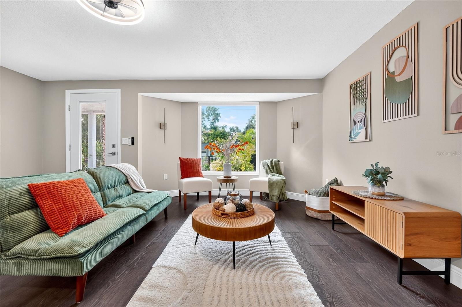 Image 6 of 39 For 875 32nd Street