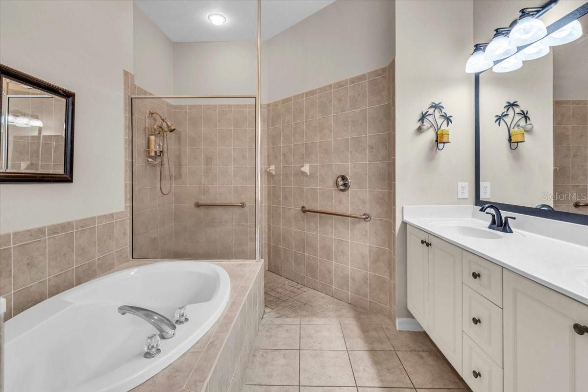 Image 22 of 31 For 3514 92nd Avenue E