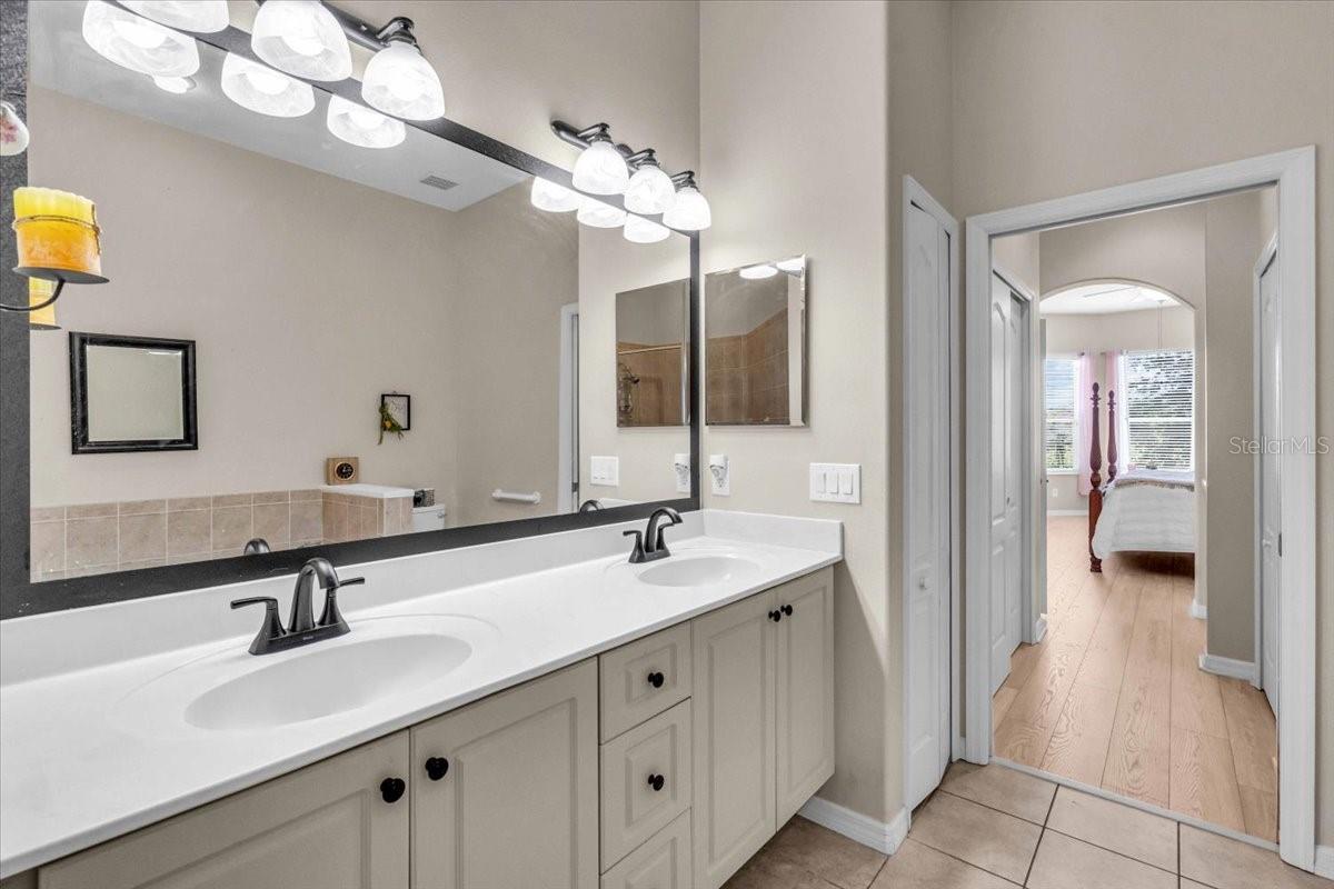 Image 24 of 31 For 3514 92nd Avenue E