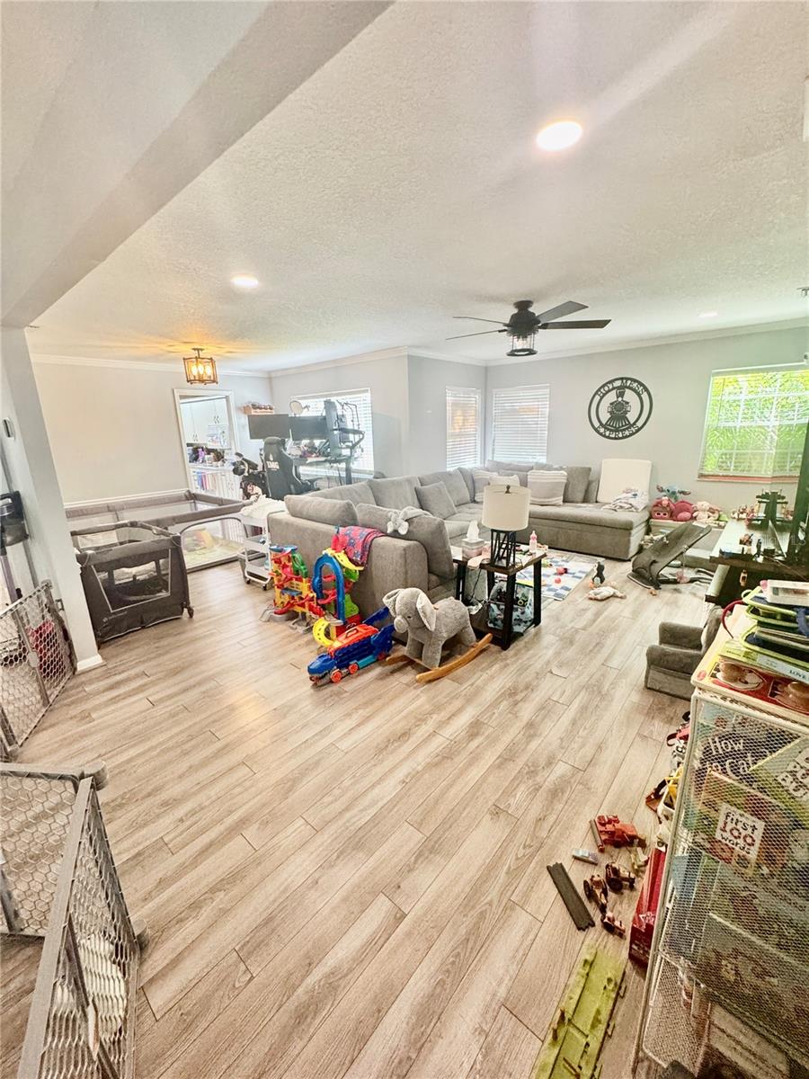Image 7 of 29 For 6812 Arbor Oaks Drive
