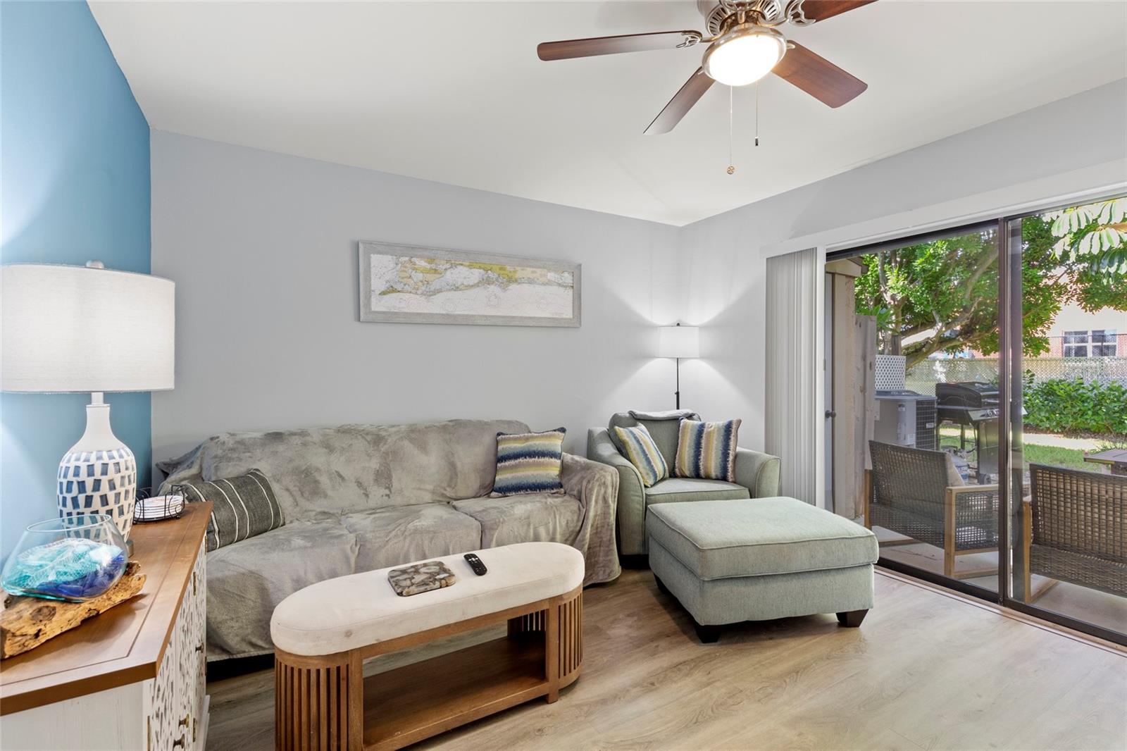 Image 16 of 41 For 3602 54th Street W D4