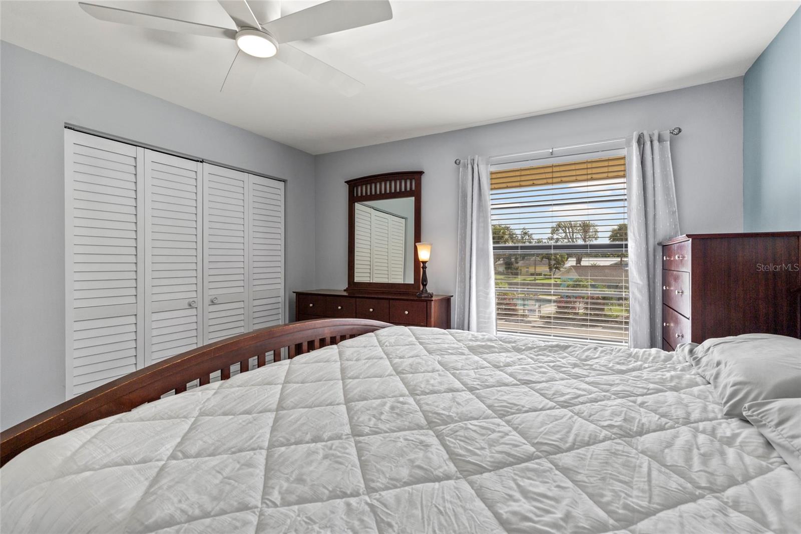 Image 24 of 41 For 3602 54th Street W D4