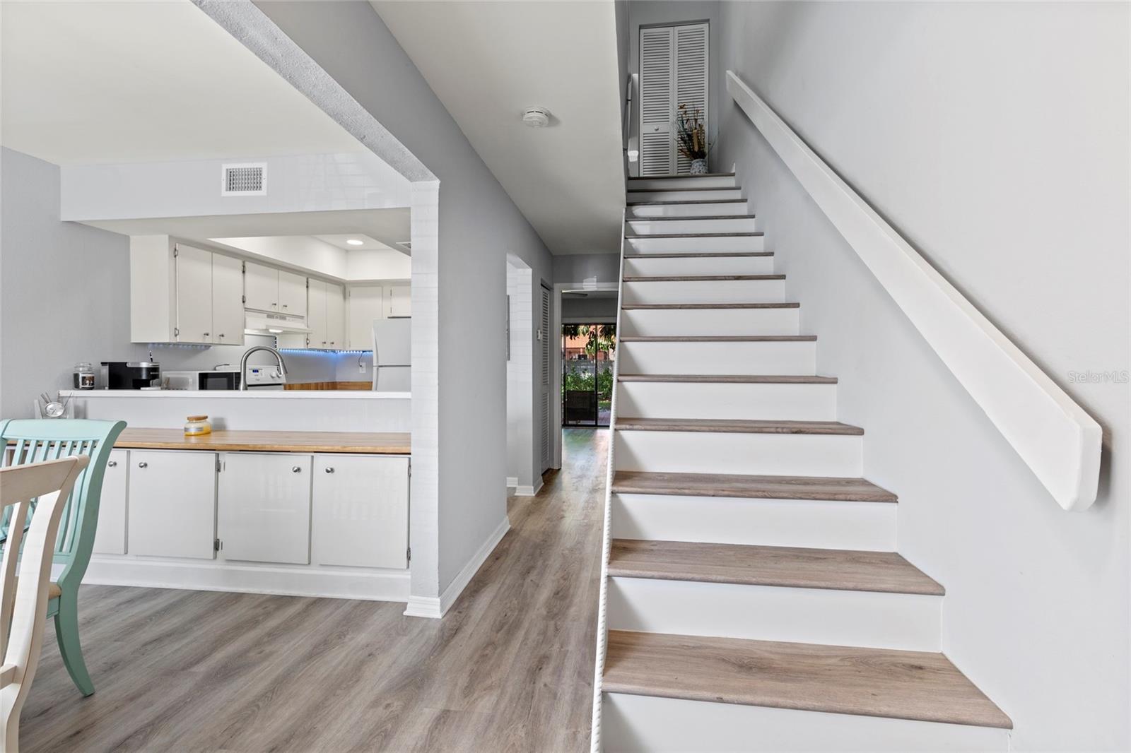 Image 6 of 41 For 3602 54th Street W D4