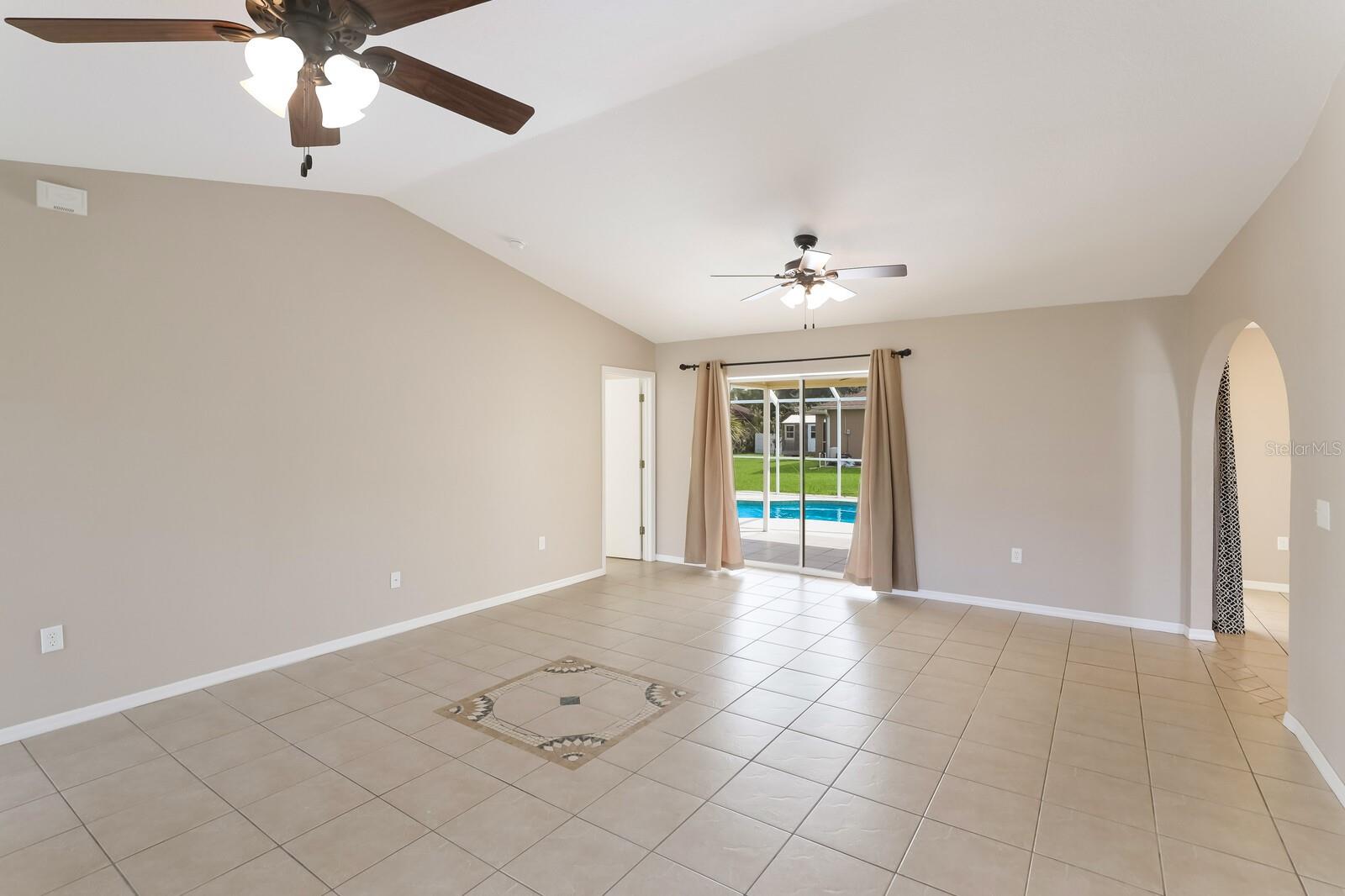 Image 5 of 30 For 2004 Boca Chica Avenue