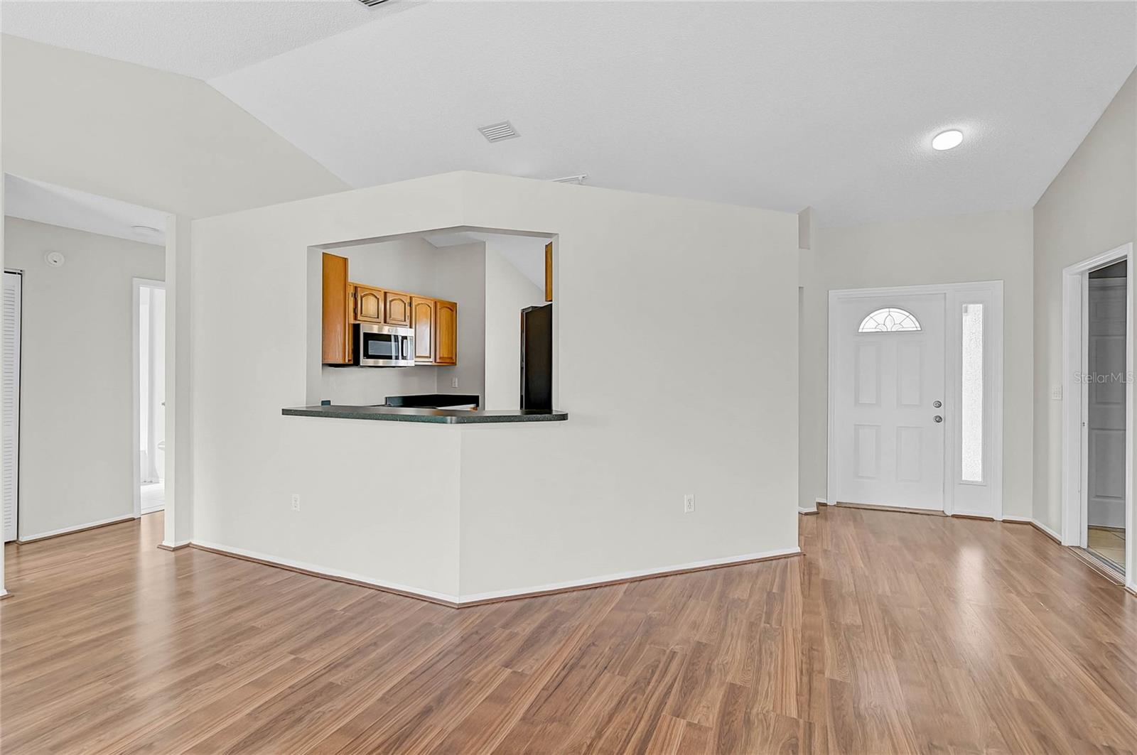 Image 3 of 44 For 3010 8th Avenue W