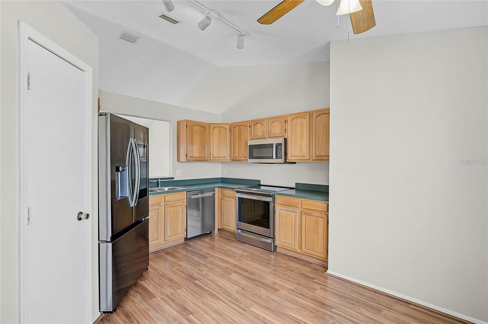 Image 4 of 44 For 3010 8th Avenue W