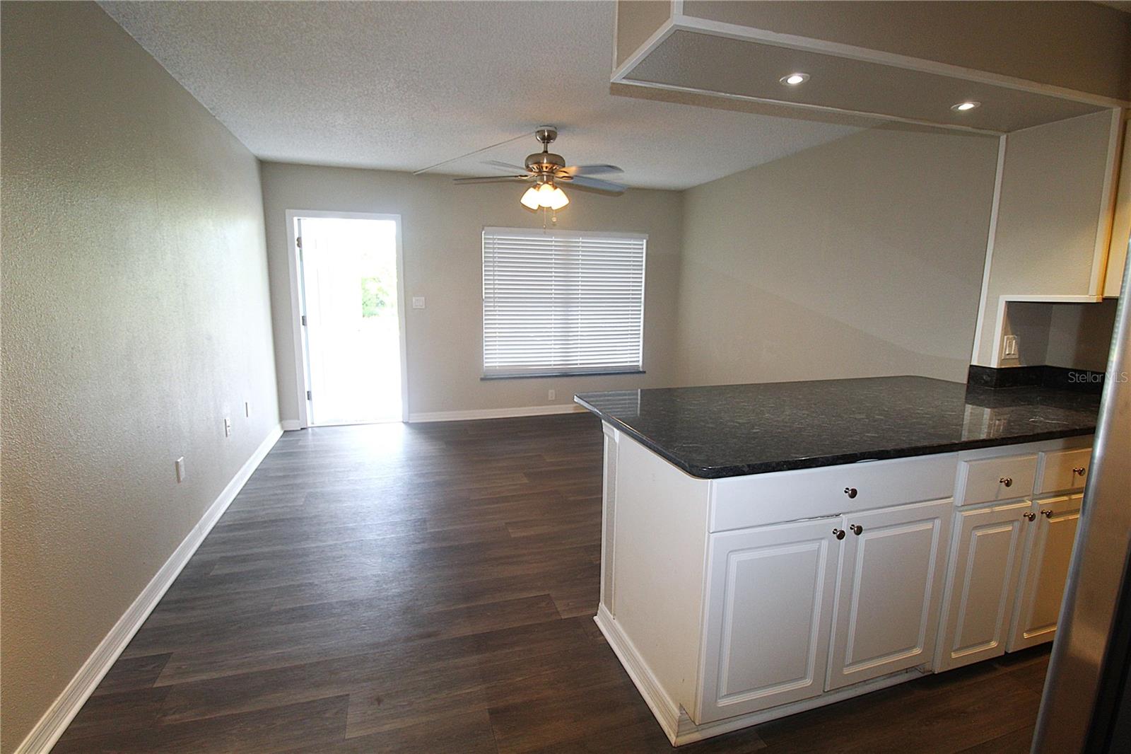 Image 4 of 9 For 1872 Phillippi Shores Drive