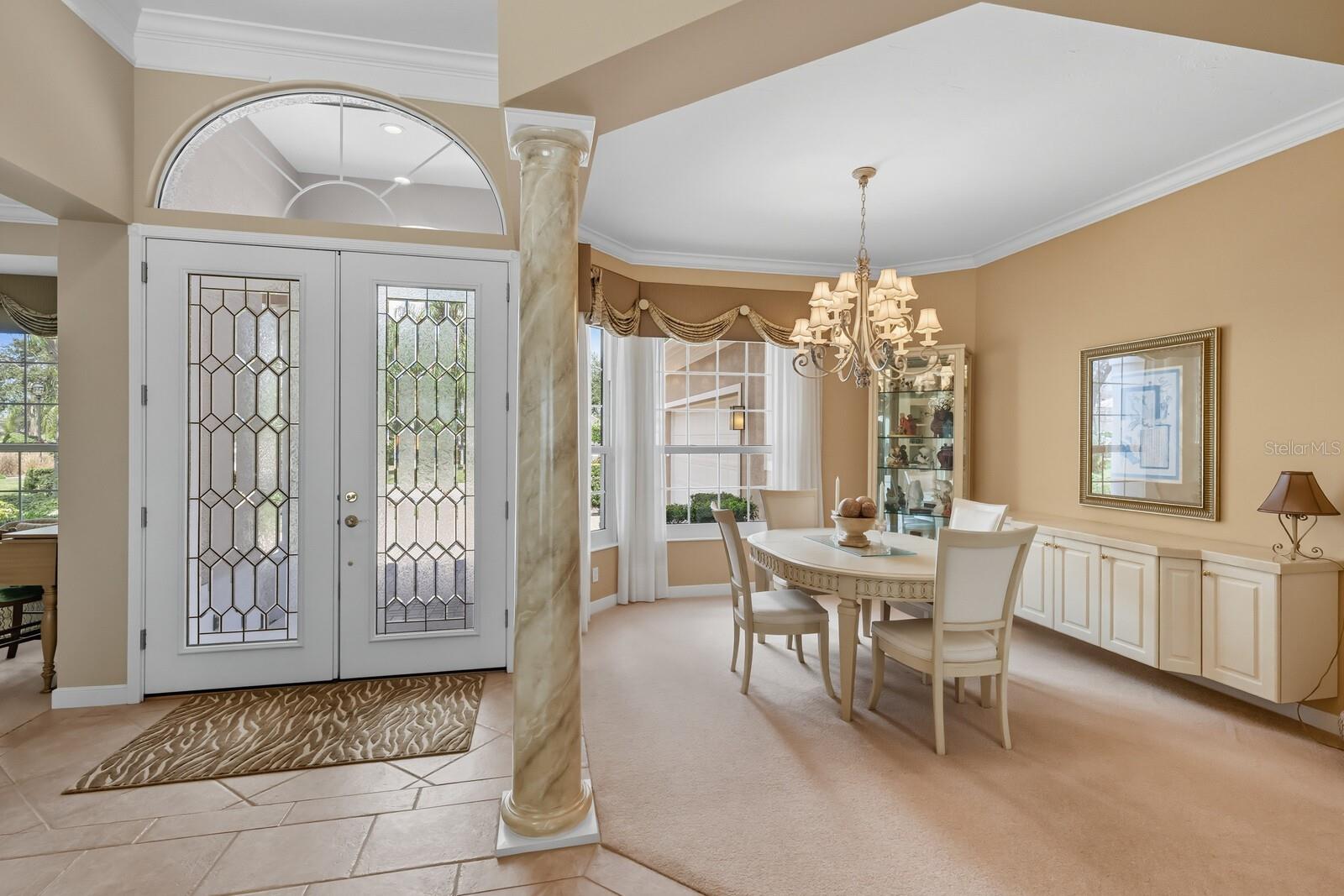 Image 12 of 91 For 8160 Collingwood Court