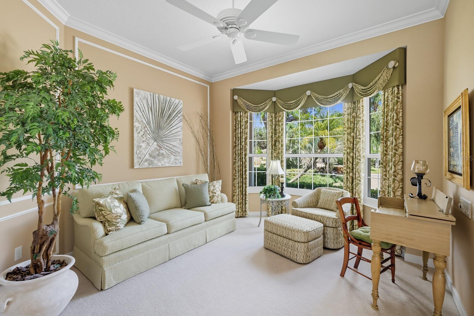 Image 18 of 91 For 8160 Collingwood Court