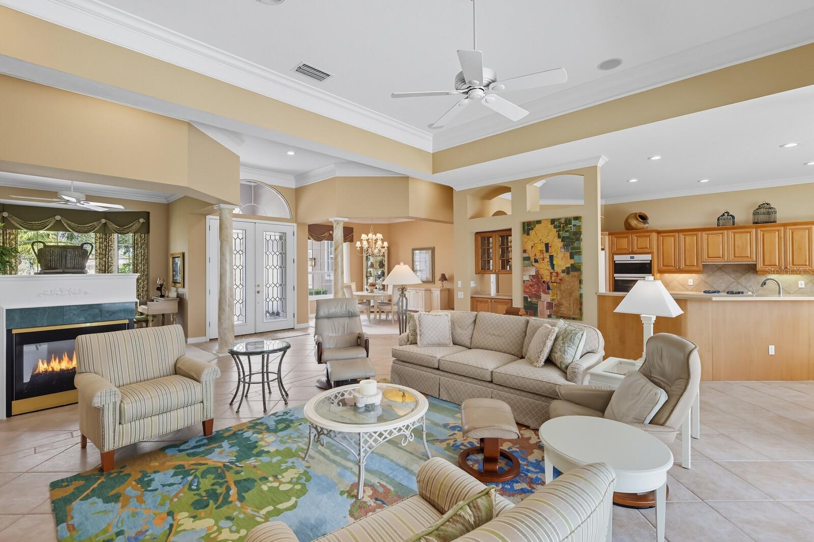 Image 24 of 91 For 8160 Collingwood Court