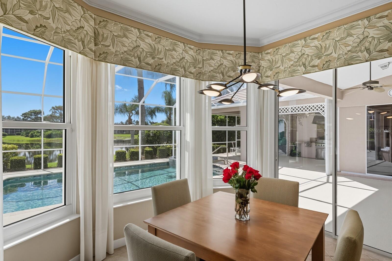 Image 32 of 91 For 8160 Collingwood Court