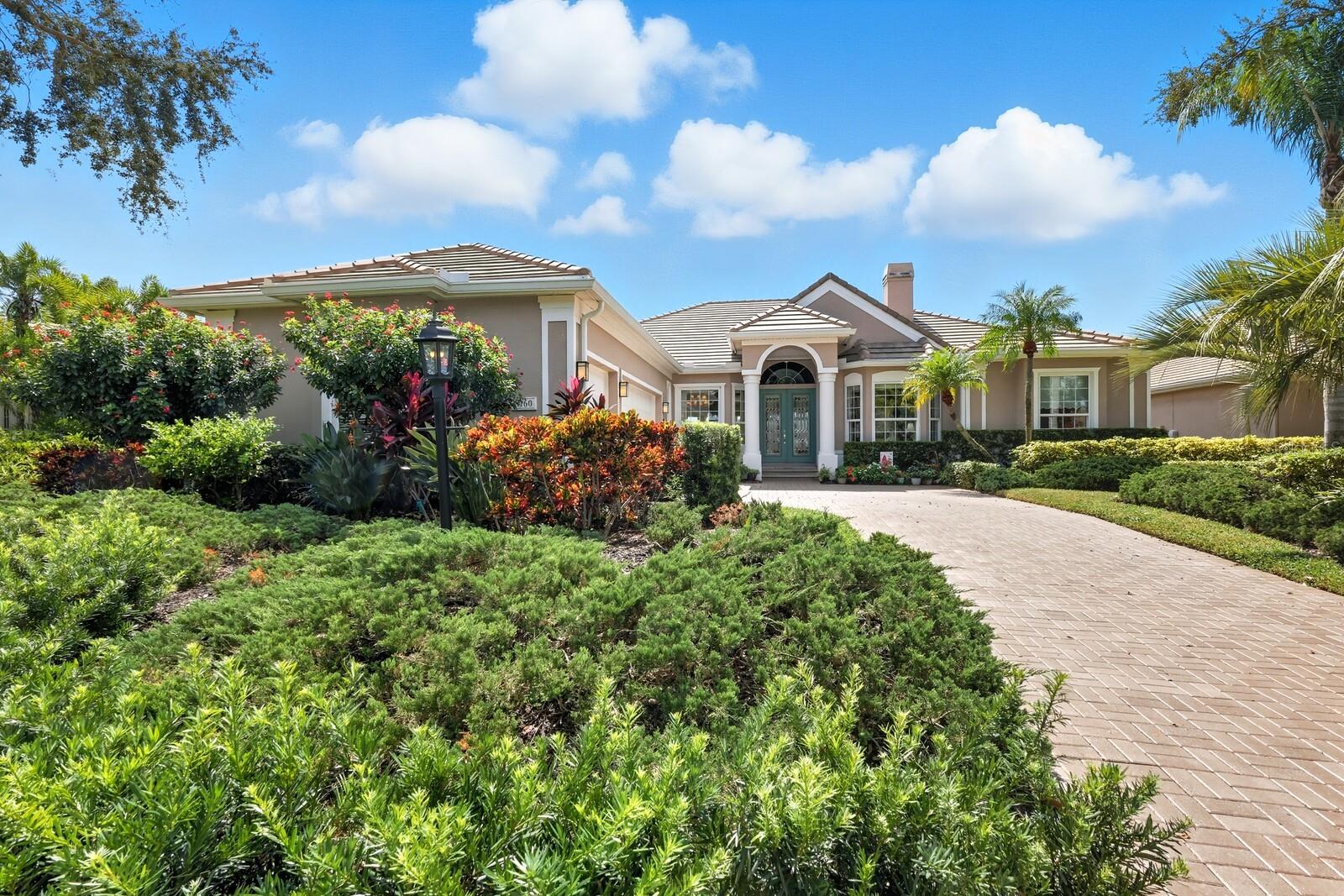 Image 6 of 91 For 8160 Collingwood Court