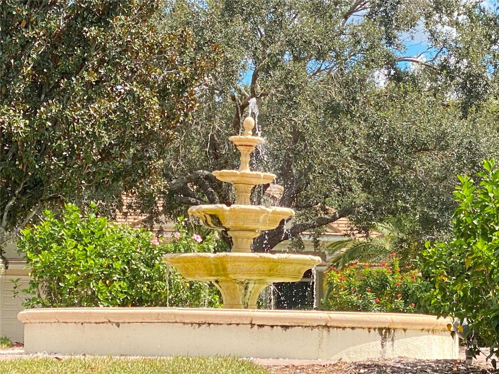 Image 60 of 91 For 8160 Collingwood Court