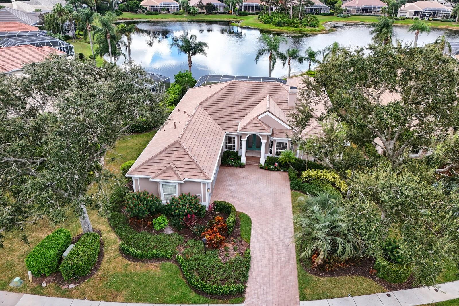 Image 7 of 91 For 8160 Collingwood Court