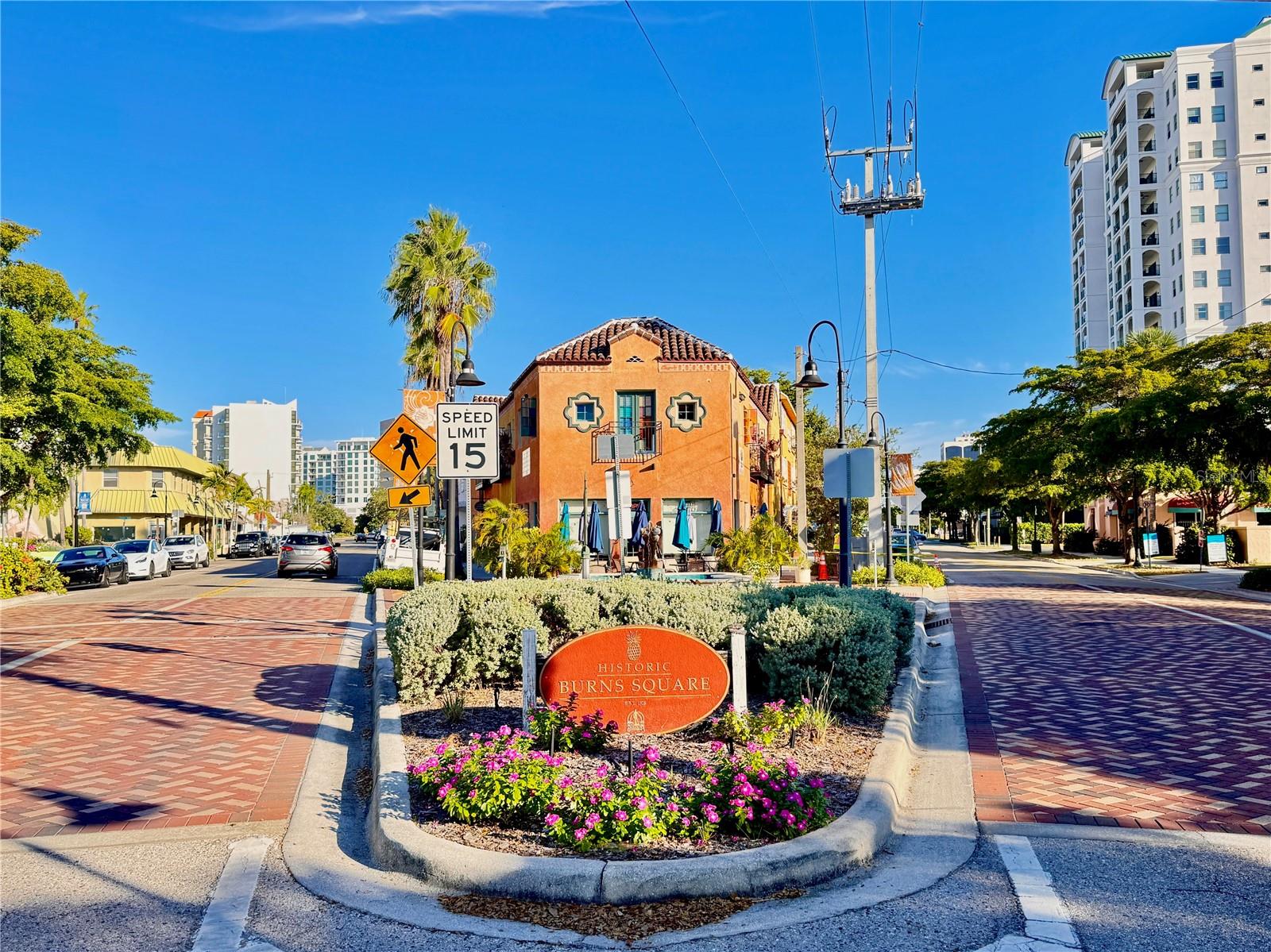 Image 47 of 51 For 711 Palm Avenue 303