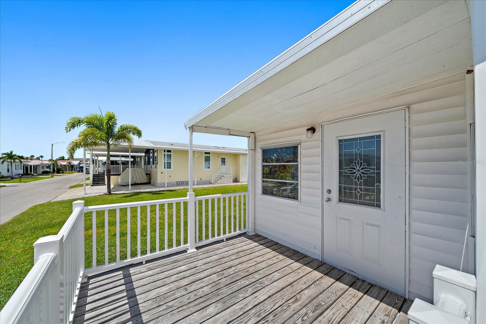 Image 22 of 25 For 17 Flores Drive