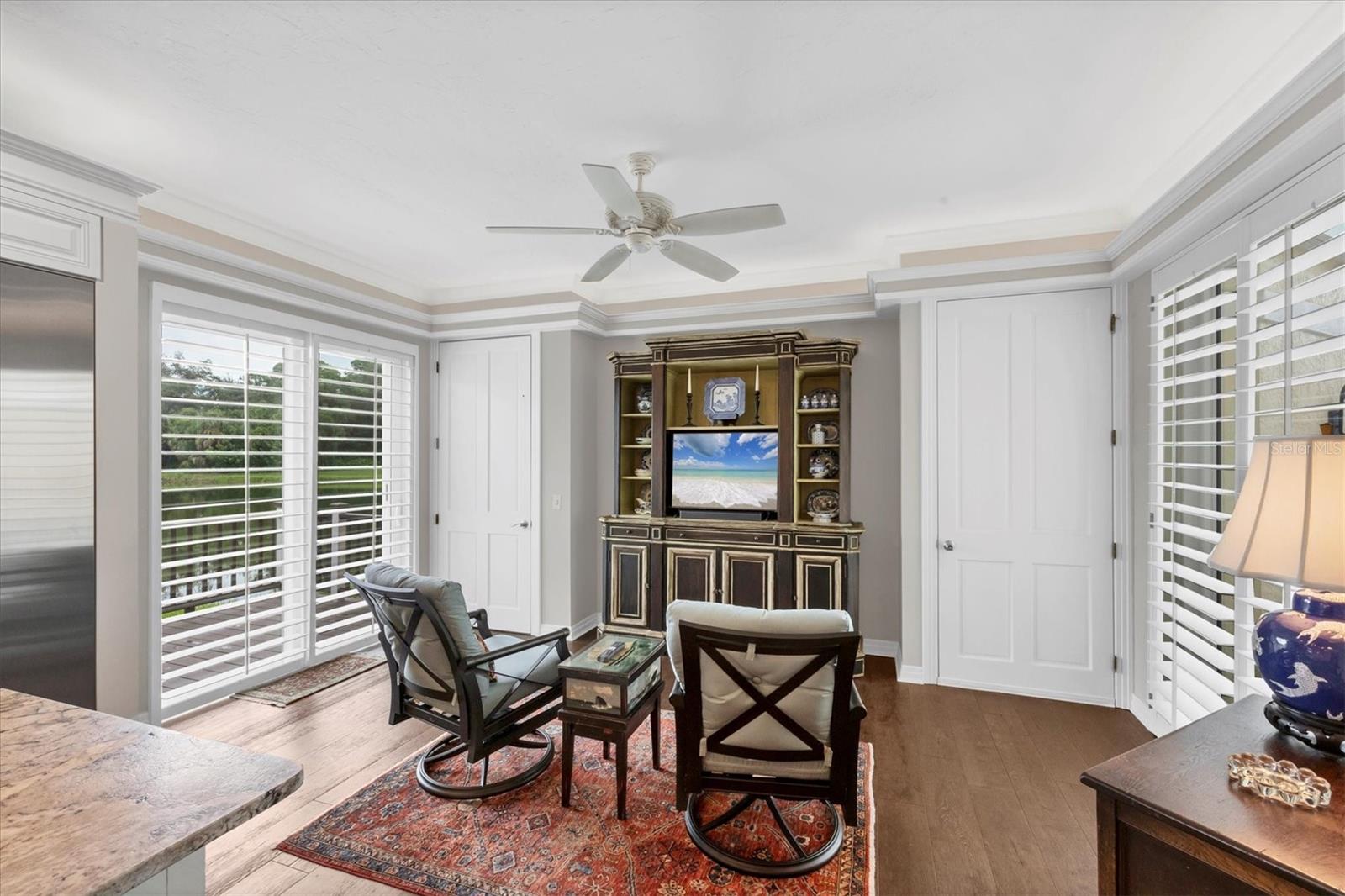 Image 18 of 74 For 7728 Club Lane