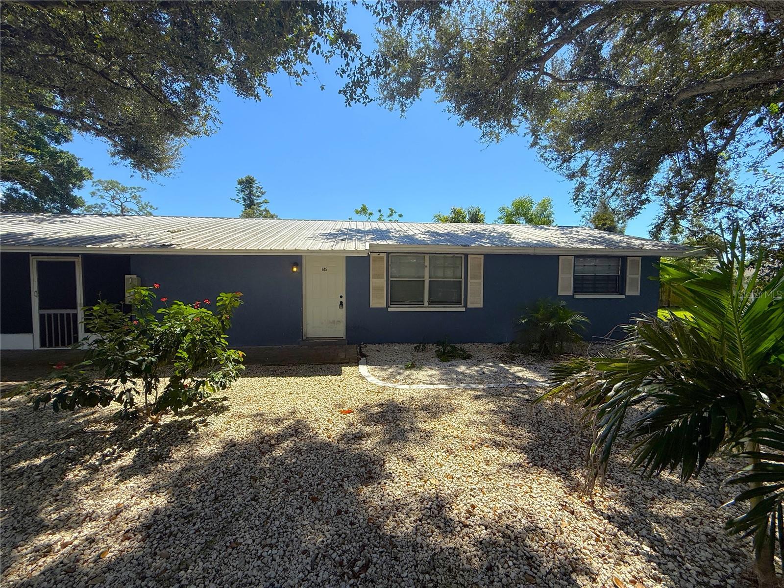 Image 17 of 21 For 615 Osceola Road