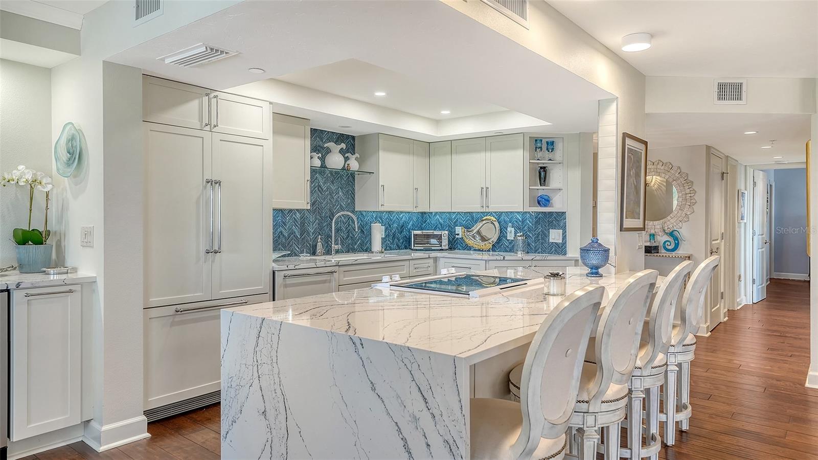 Image 30 of 66 For 1100 Benjamin Franklin Drive 604