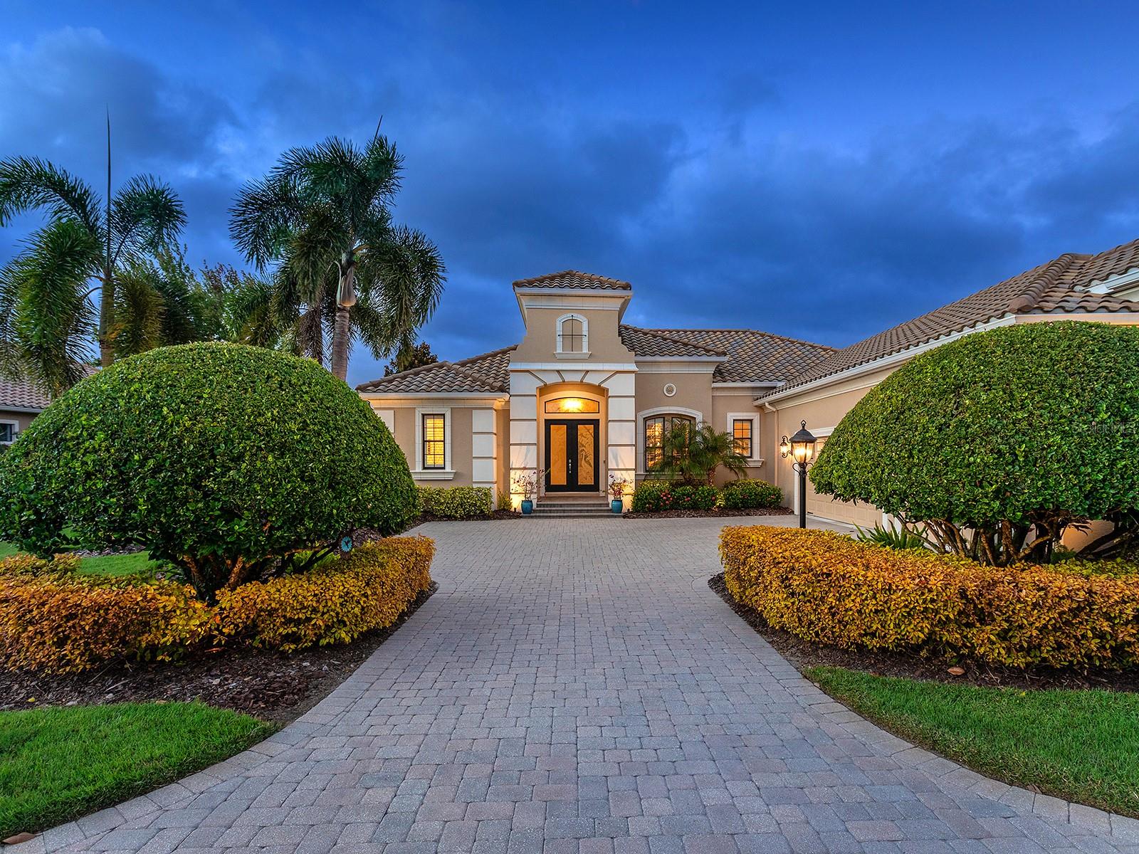 Image 2 of 96 For 15207 Camargo Place