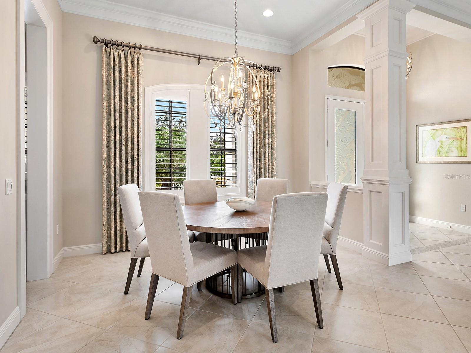 Image 25 of 96 For 15207 Camargo Place